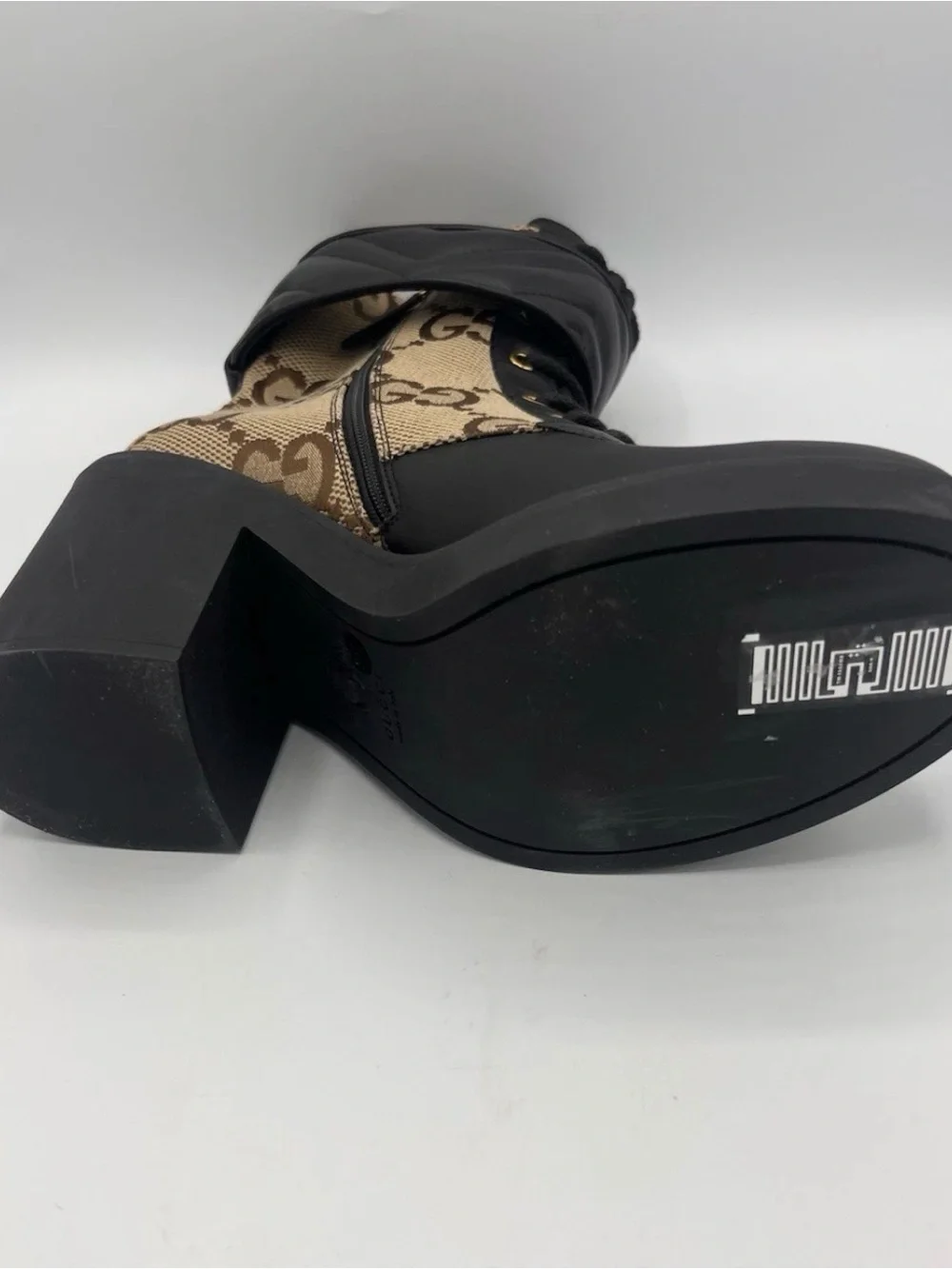 Gucci Black and Beige GG Canvas Leather Ankle Boots

 SZ 39.5  719849 -39.5- 09A - Picture 6 of 11